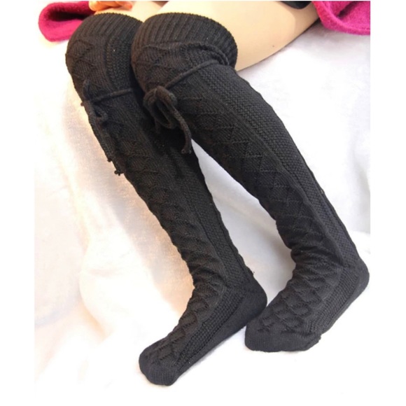 Accessories - Thigh High Winter Socks Black